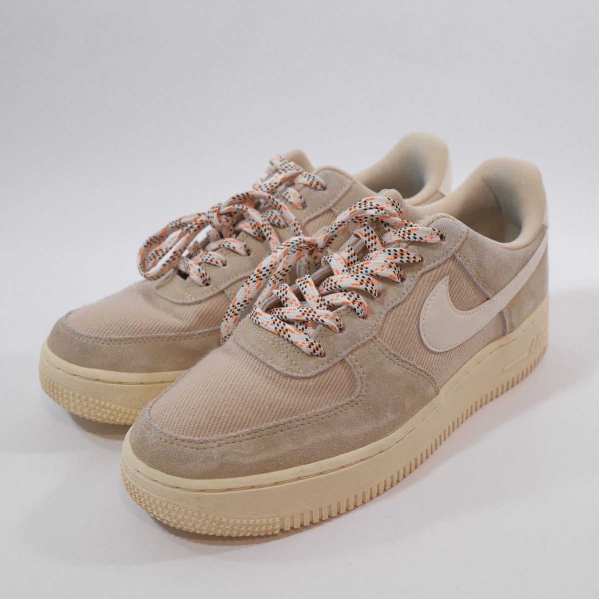 NIKE Air Force 1 ベージュ　まつ Nike Air Force 1 '07 LV8 'Certified Fresh - Rattan' D09801-200