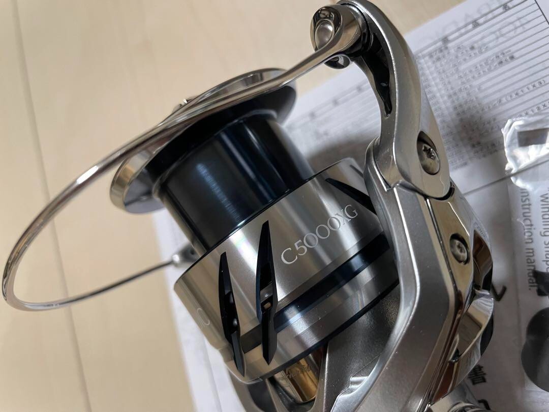 z*g様 SHIMANO 23STRADIC C5000XG SHIMANO Spinning Reel 23 Stradic C5000XG Ambidextrous Silver New