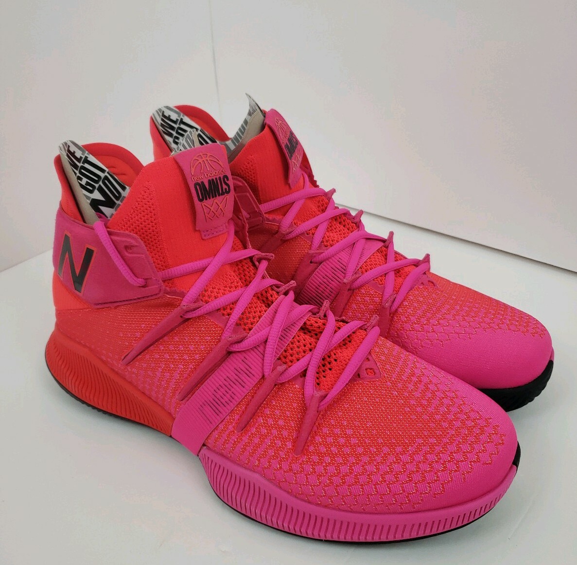 Pink Sneakers Heat Wave Omn1s Kawhi Leonard's New Balance OMN1S
