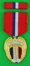 PHILIPPINE LIBERATION MEDAL & RIBBON BAR - FULL SIZE MILITARY MEDAL - USM611