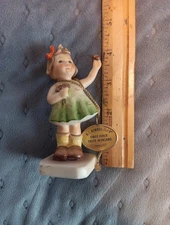 Vintage Goebel Hummel Figurine: Forever Yours #793 TMK 7 (Hummel Club) 1st Issue