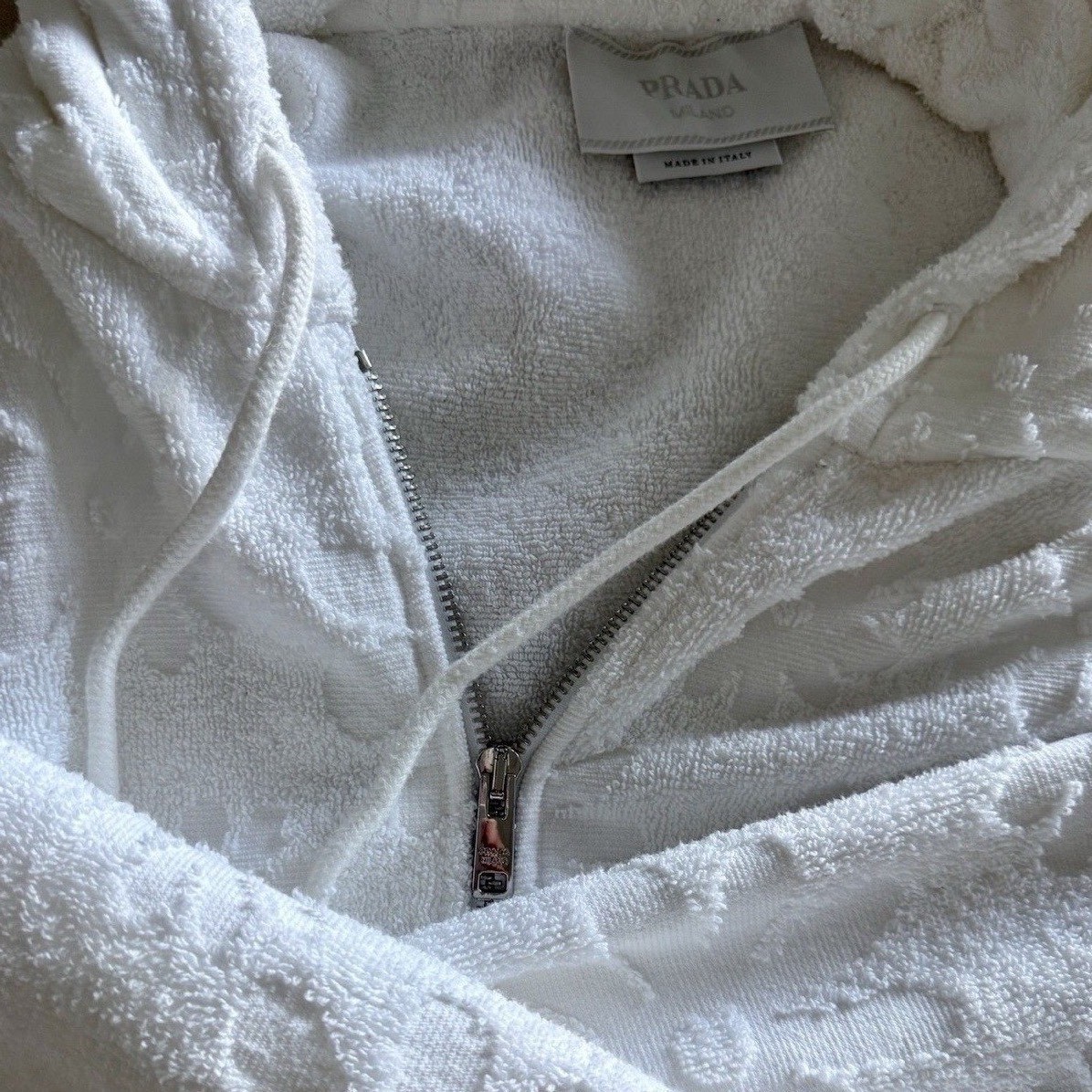 Authentic Prada White Spugna Terrycloth Floral Jacquard Zip Up