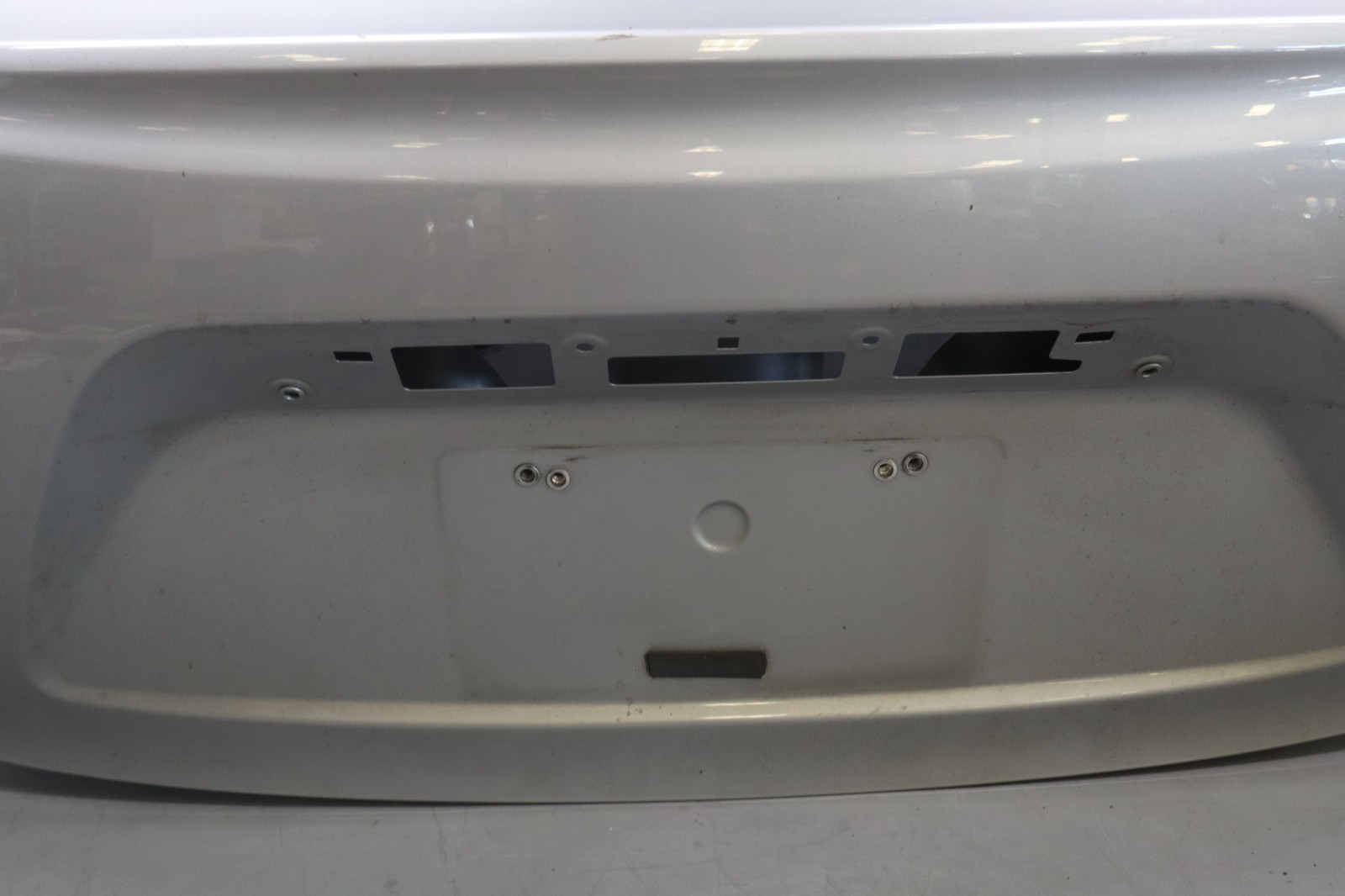 14-20 Maserati Ghibli Rear Trunk Lid Deck Shell Cover Panel 670008304 Oem