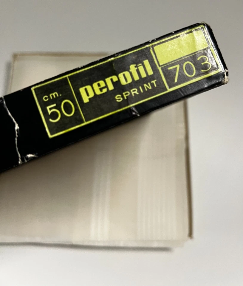 Rare Vintage Italian Pure Linen Handkerchiefs - Hand Sew Rolled Hem - Image 4 of 4