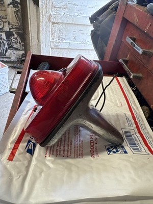 Lucas Tail Light & Bracket BSA Triumph 500 650  1966-67 BSA A65