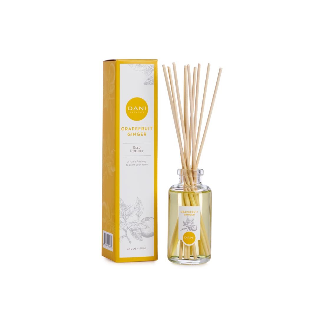 Natural Reed Diffuser Set by Naturals - Fresh Grapefruit Ginger Fragrance - A...-image