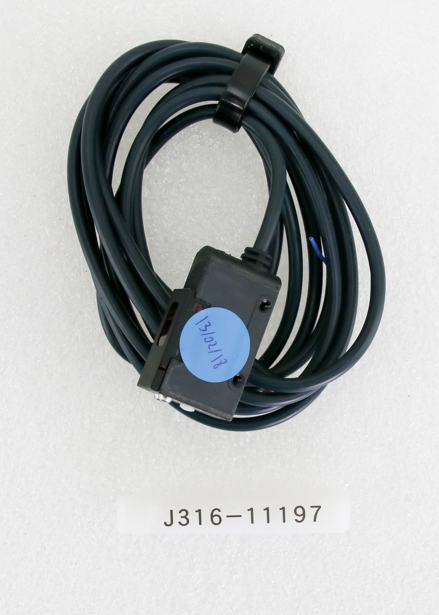 七 11197 OMRON PHOTOELECTRIC SENSOR E3S-R61 | eBay