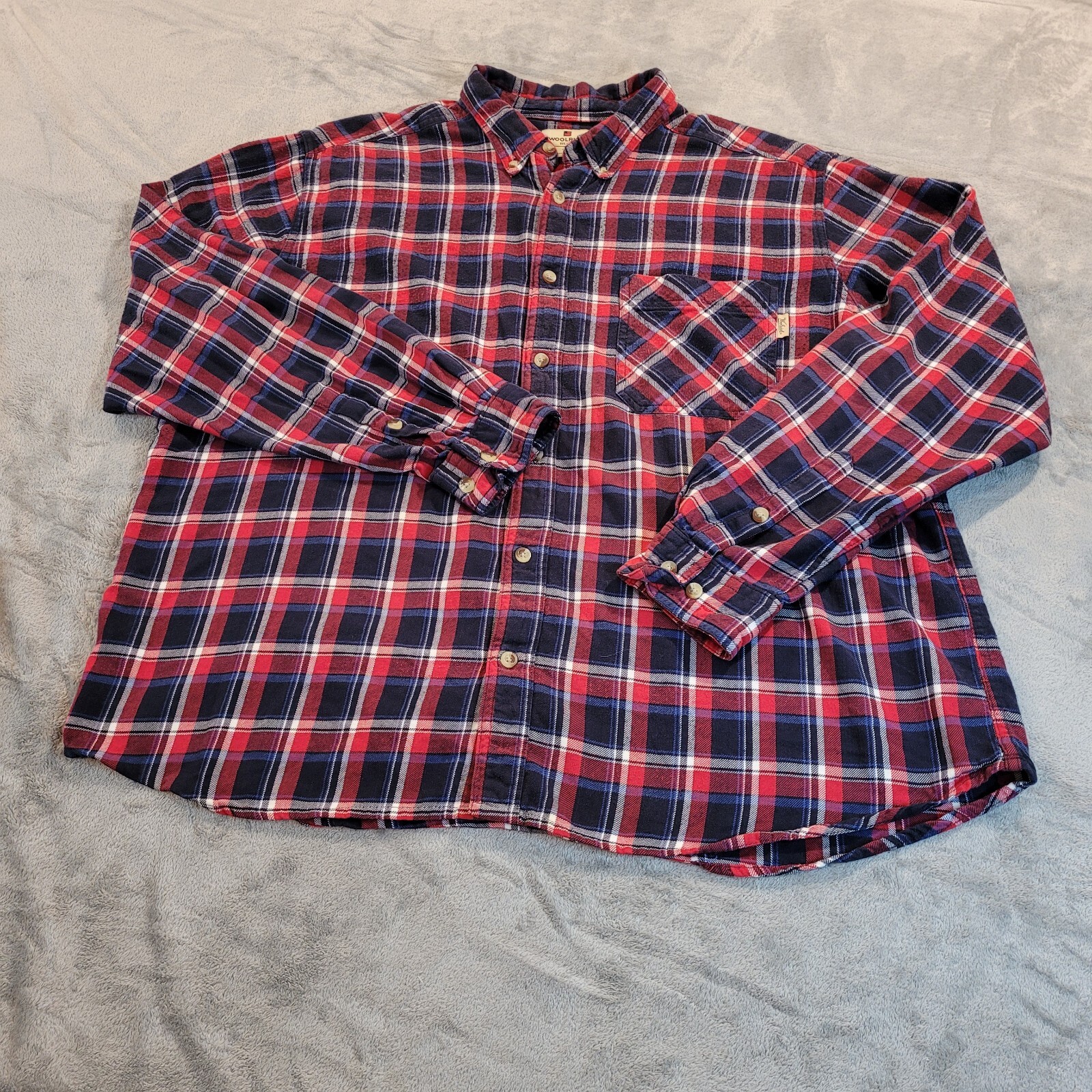 Woolrich Flannel Shirt Men's Size 2XL Button Up Plaid Long Sleeve Red Blue *READ