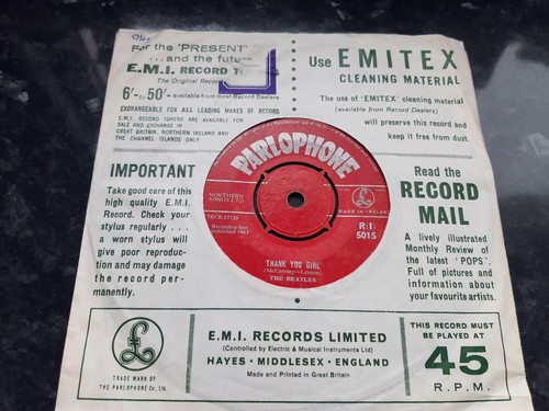 THE BEATLES - RARE IRISH 1st PRESS 7" 45 - FROM ME TO YOU - 1963 - RED LABLES - Picture 19 of 20