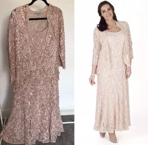 Lace Ribbon Dresses