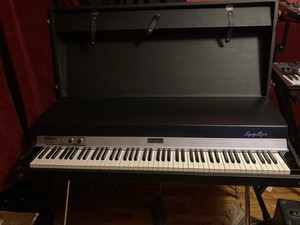 Fender Rhodes Eighty-Eight Mark 1 Stage Piano | Complete with legs * rods! 1975