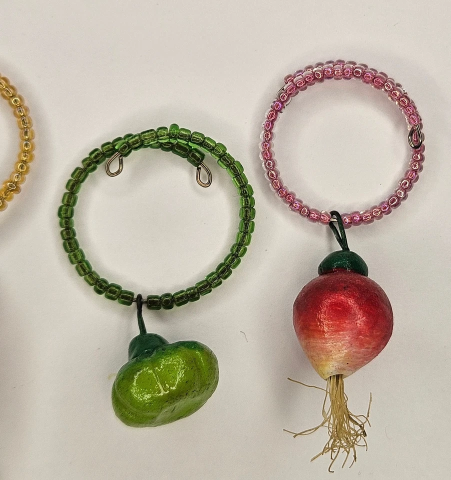 Vintage Vegetable Wine Glass Charms Set of 6 Resin Beaded Rings Farmhouse Decor - Image 3 of 4