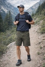 The North Face Men s Cargo Hiking Shorts Olive Green Nylon Belted Size 32