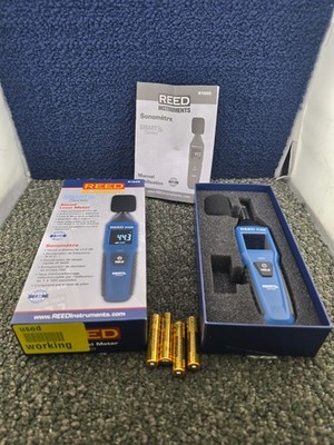 Reed Instruments R1620 Bluetooth-Enabled Sound Level Meter ±1.5 dB Accuracy Blue