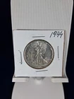 U.S. Coins And Currency - 1944 - 1/2 Dollar - Walking Liberty - AU