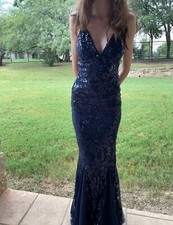 Dark blue Windsor mermaid prom dress size 2/4
