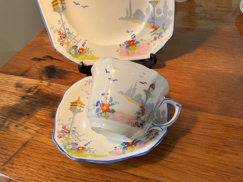Vintage 30’s trio, cup saucer plate rare E Brain Foley England birds garden - Picture 2 of 6