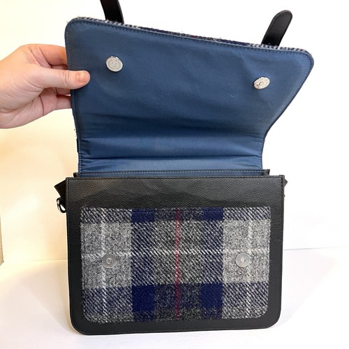 Harris Tweed Mini Messenger Bag Navy Plaid Zipped Pockets Shoulder Strap Wool - Picture 11 of 16