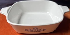 Vintage 1970s 4” Corning Ware Cornflower 1 3/4 Cup Petite Casserole Dish P-41-B