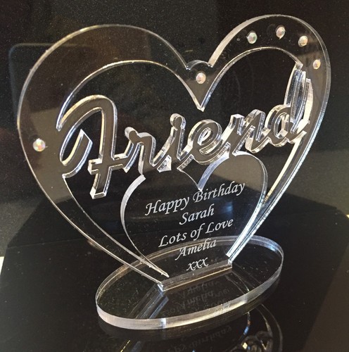 Personalised 'Friend' Birthday Gift Heart with message - Freestanding Keepsake - 第 4/4 張圖片