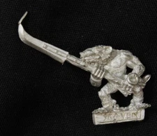 SKAVEN SLAVE with SPEAR #3  halberd OOP Metal Warhammer 1998 RAT  AoS loose mini
