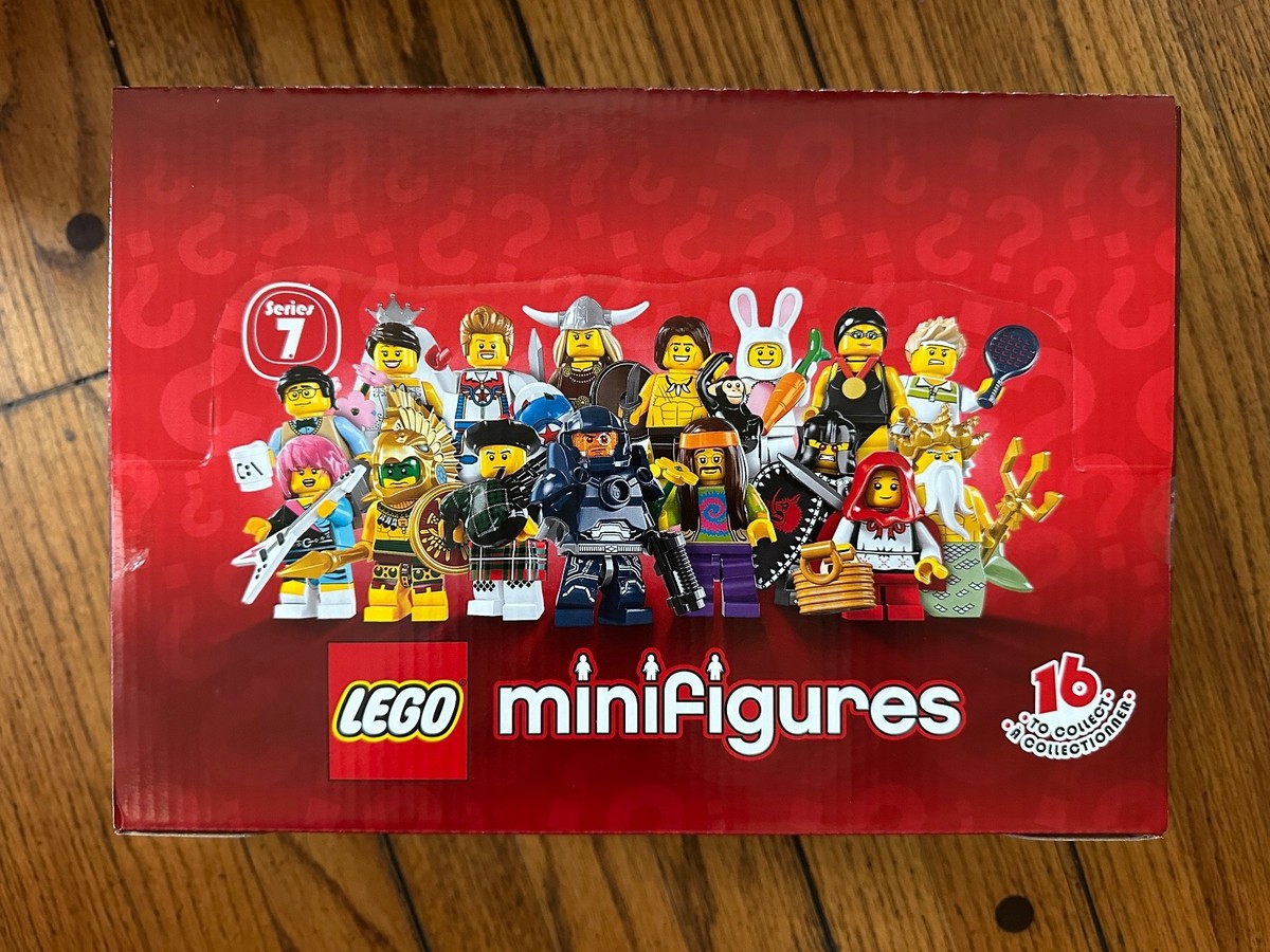 NEW* LEGO Minifigures 8831 Series 7 Sealed Case Box of 60 Minifigs