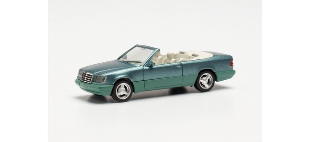 Herpa 430999 - 1/87 MB 320 Ce Cabriolet With Brabus Monoblock IV Rims, Beryl