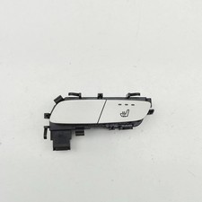 MERCEDES-BENZ C T-Modell S205 Sitzheizungsschalter vorne rechts A2139057502 2017 MERCEDES-BENZ C T-Modell S205 Sitzheizungsschalter vorne rechts A2139057502 2017