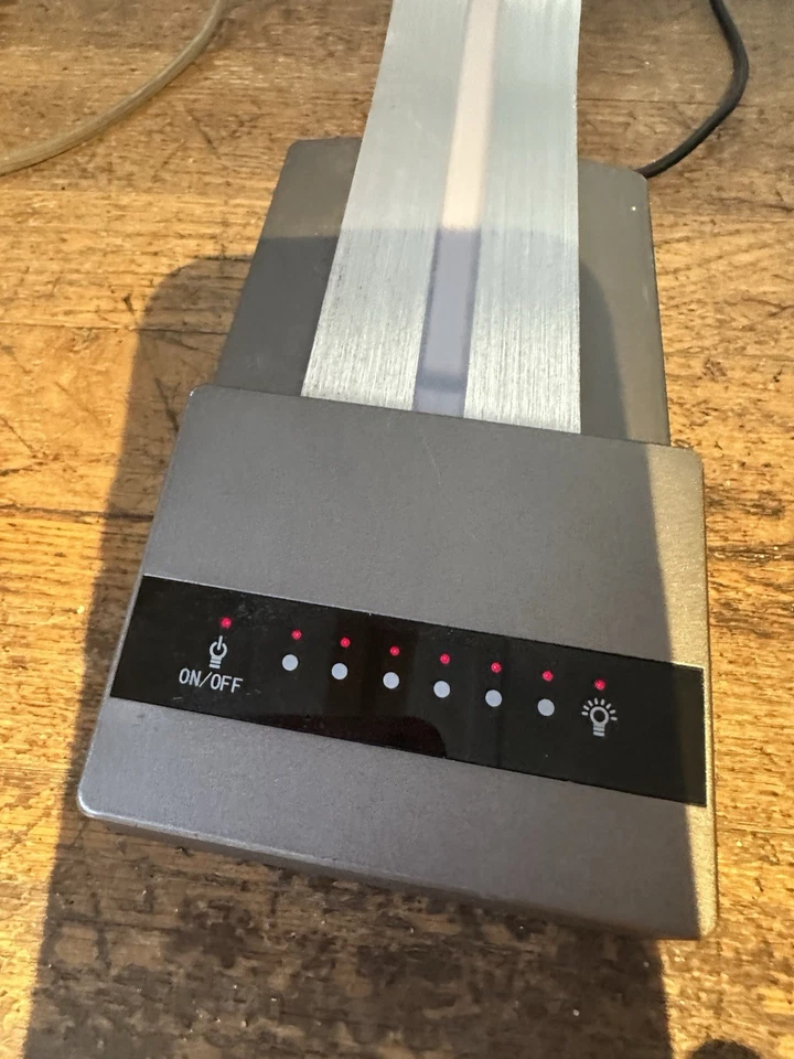 LAMPAT  Dimmable LED Desk Light Touch Sensor Table Bedside Lamp CURVED MODERN - Image 3 of 3