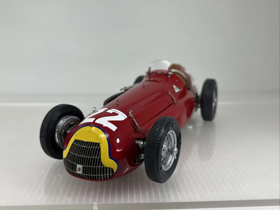 1/18 Exoto XS 1959 Alfa Romeo Alfetta Fangio Campeón del Mundo Pedralbes GPC97240 Foto 4 de 4