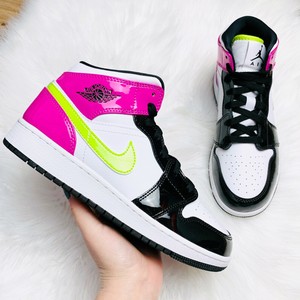 jordan 1 mid white black cyber pink