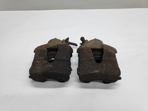 VW Polo 9N - Bremssattel Bremszange Bremse vorne rechts & links (67)