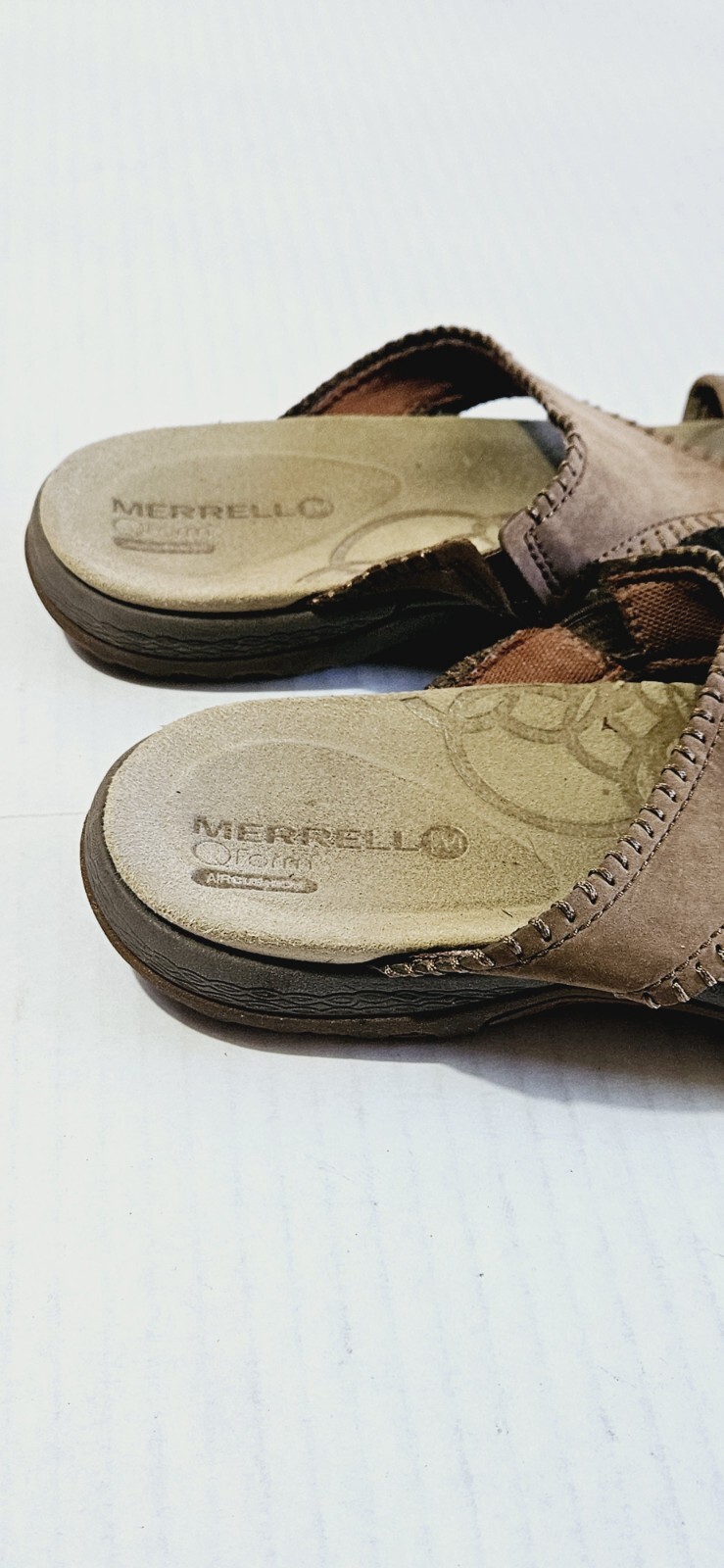 Sandali donna Merrell taglia 9 M marroni con cinturino a T in pelle slip on