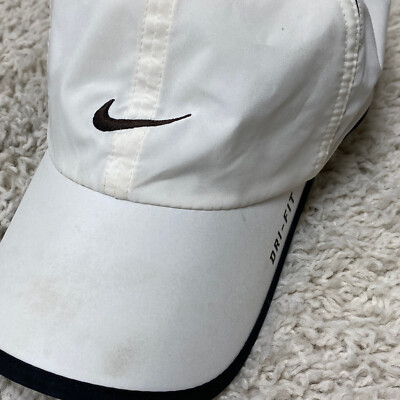 Nike Drifit Featherlight Hat White Black One Size Strapback  display picture 3