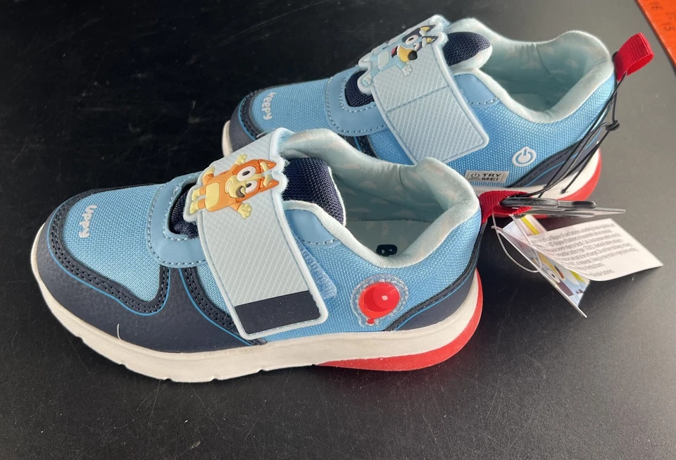 Tênis Disney Bluey infantil 5, 6, 7, 9, 11, 12 meninos iluminados - Imagem 3 de 4