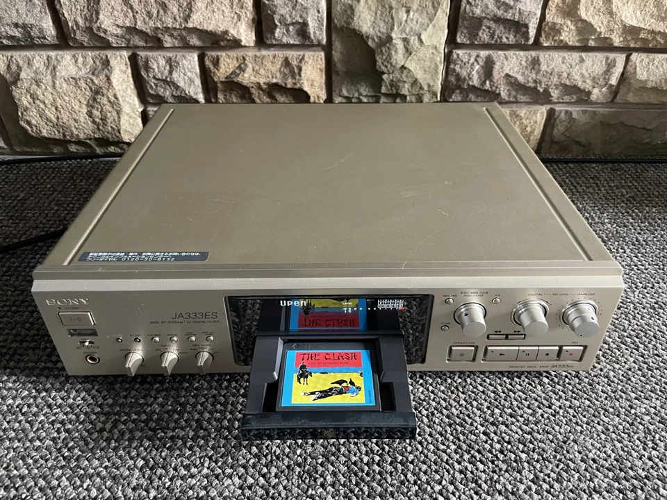 Sony MDS-JA333ES MiniDisc Recorder - Hi-End - Image 3 of 4