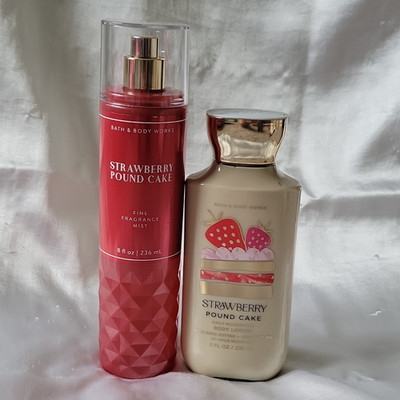 Bath & Body Works Strawberry Pound Cake Fine Fragrance Mist & Lotion Set 8 fl oz