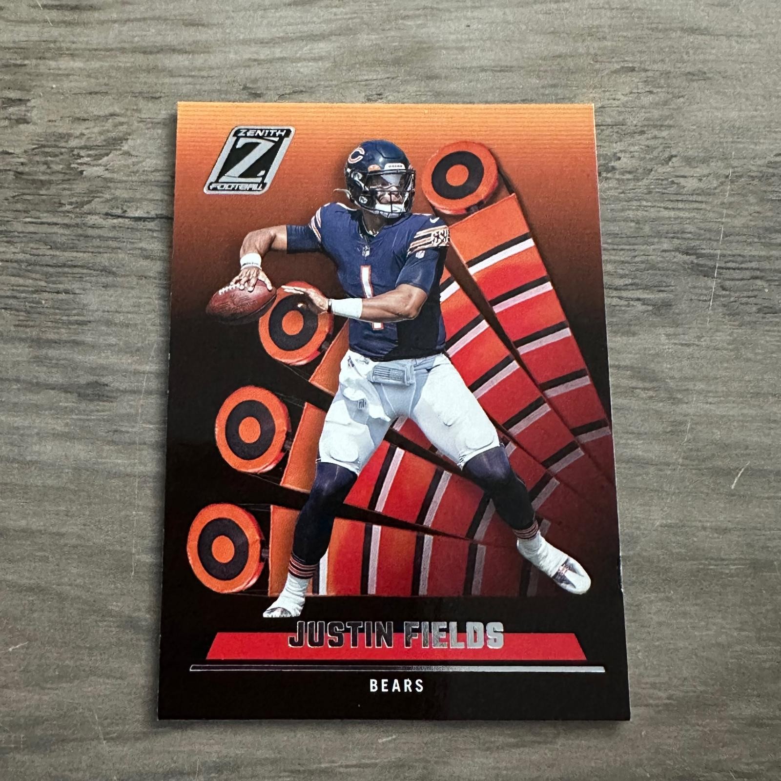 Justin Fields #40 2022 Zenith Retail Bears