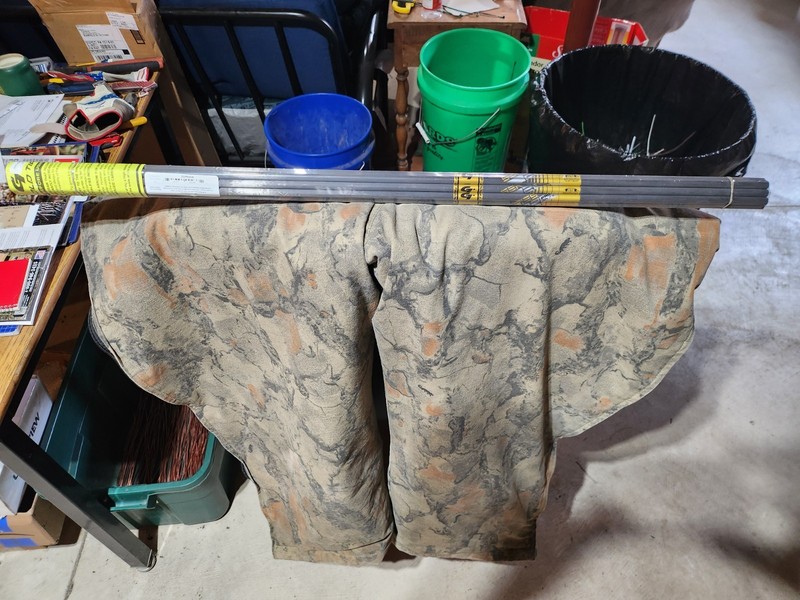 GoldTip Pro 22 Series Arrows (Dozen-unopened