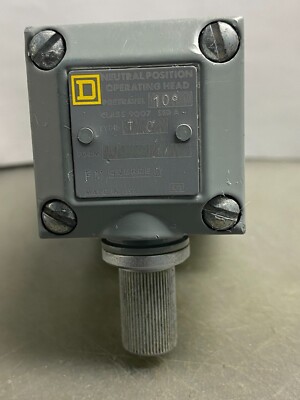 Nice Square D 9007C68T10 Turret Head Limit Switch Series A