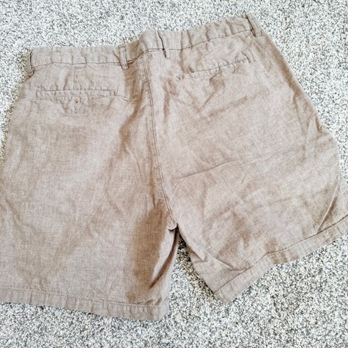 Old Navy Men’s Red & Tan Khaki Shorts Size 34 x 30 - Set of 2 - Picture 4 of 6