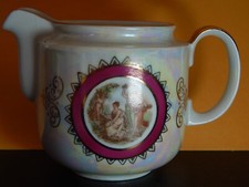 Henneberg Porzellan 1777, Germany Porcelain Irridescent Milk Jug