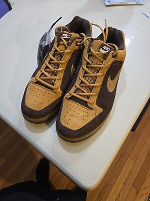 Size 12 - Nike Zoom Air Angus Maple   RARE FROM 2003   