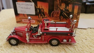 MATCHBOX 1932 FORD AA OPEN CAB FIRE ENGINE - Photo 1/2