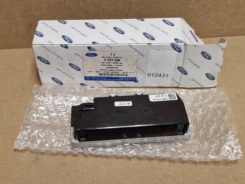 Ford Fiesta Mk8 Rear interior Light 2223539 H1BB13776AE Genuine NEW - Picture 9 of 9