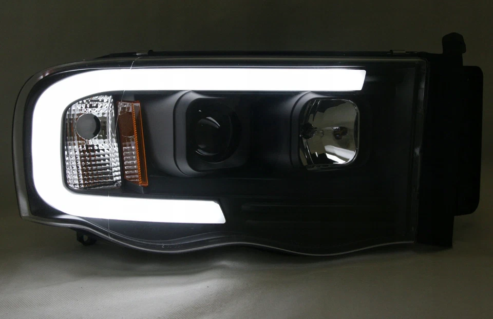2x SCHEINWERFER HAUPTSCHEINWERFER FÜR DODGE RAM 1500 2500 3500 2002 - 2006 LED - Bild 2 von 3