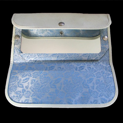 Espejo de viaje vintage en estuche, bolsillo interior brocado azul 11-1/4"" por 6", como nuevo - Imagen 4 de 9
