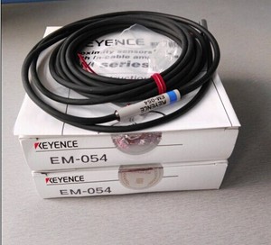 keyence em-054