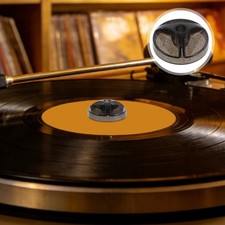Record Adapter Insert: Vinyls Player Spindle Adapter - Player Centering