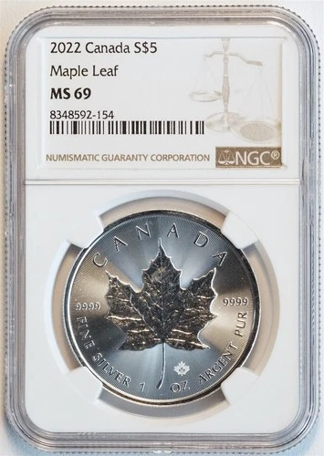 2022 $5 Canada Maple Leaf Silver Coin 1oz 999 Fine (NGC MS69 MS 69)
